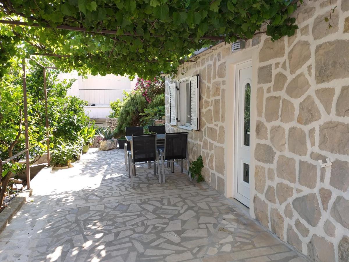 Apartman Saric K&M Baska Voda Exterior photo